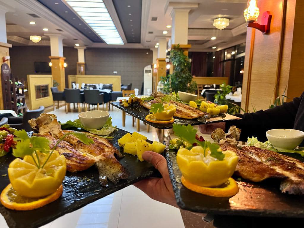 Castel Restaurant interior